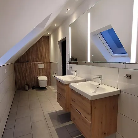 Akzent Merfelder Hof מלון